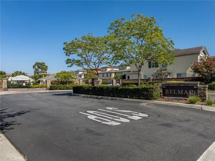 Property Photo: 2881 Maricopa CA 90503