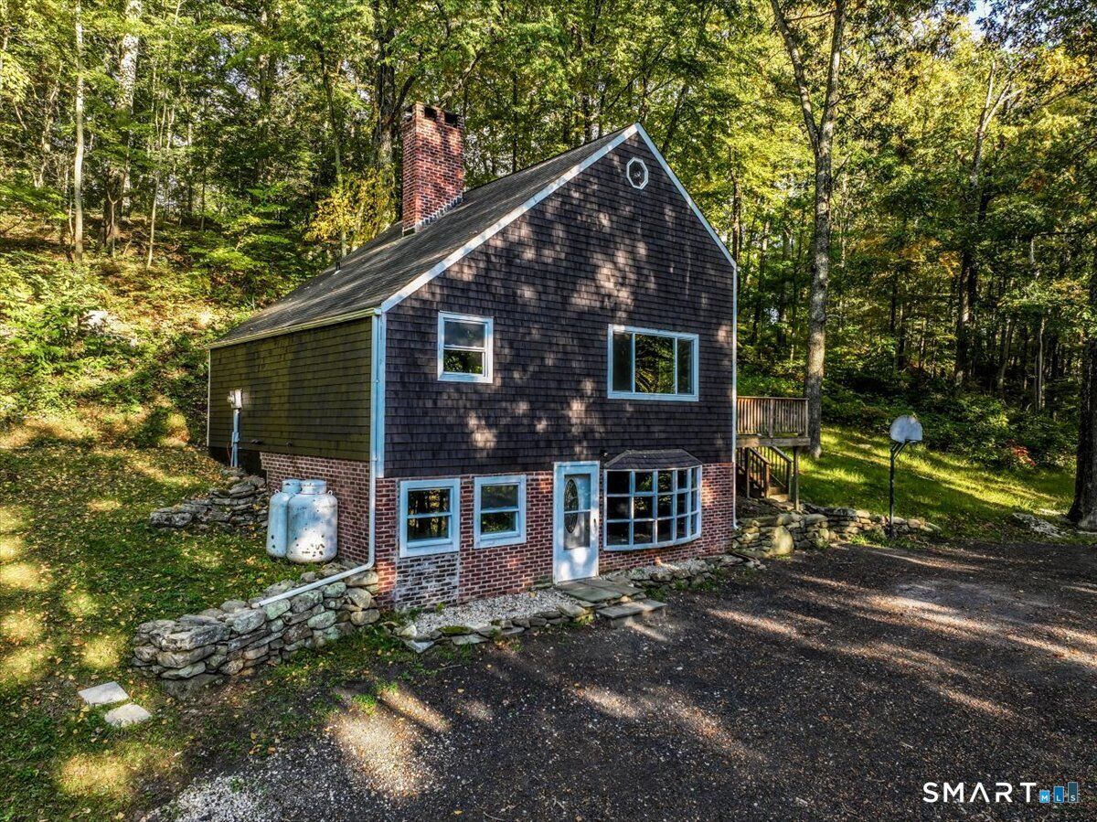 Property Photo:  16 Ironwood Lane  CT 06776 