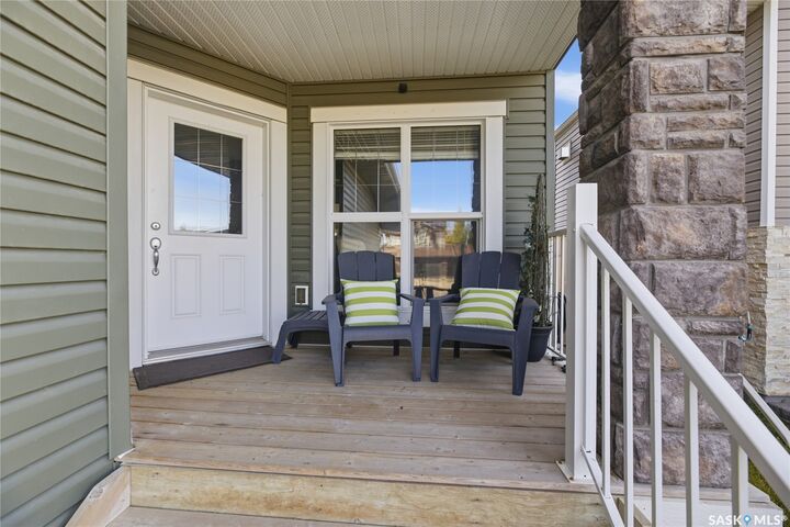 Property Photo: 338 Pichler Crescent SK S7V 0G4