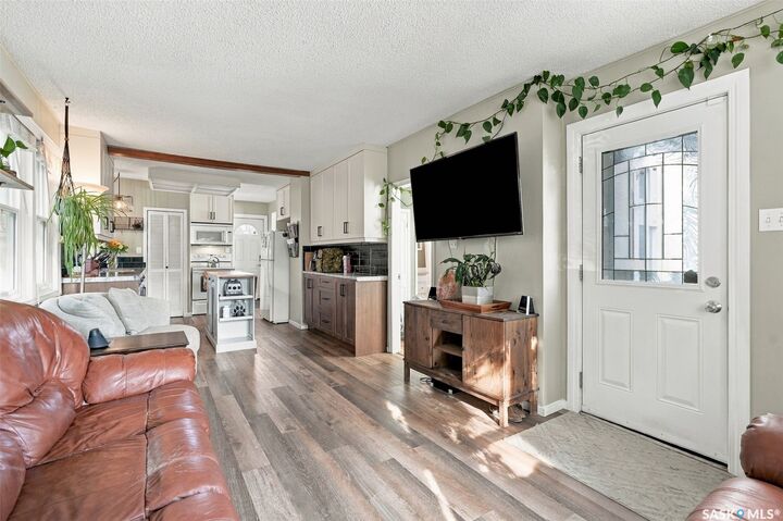 Property Photo:  110 109th Street W  SK S7N 1R2 
