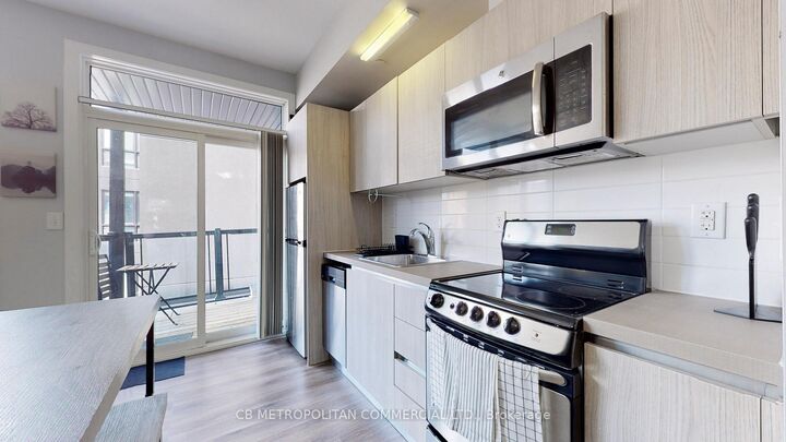 Property Photo:  335 College Street 303  ON M5T 1S2 