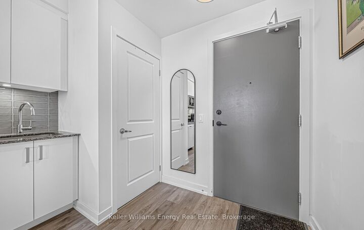 Property Photo:  1010 Dundas Street E 301  ON L1N 0L6 