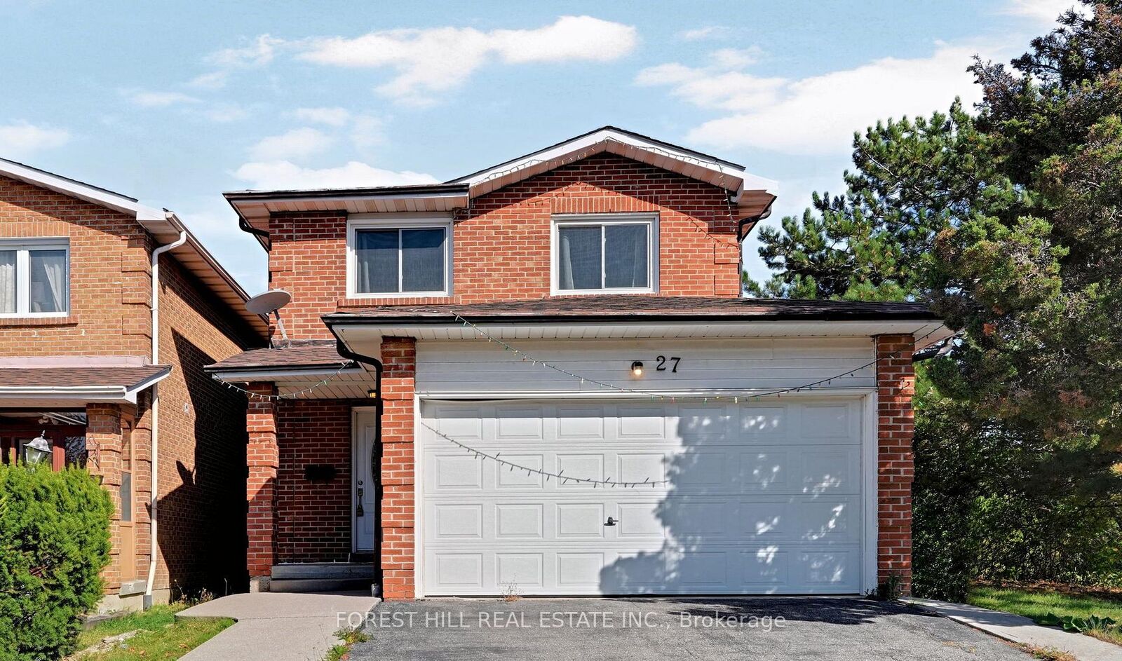 Photo de la propriété: 27 Saturn Drive ON L6V 3X6