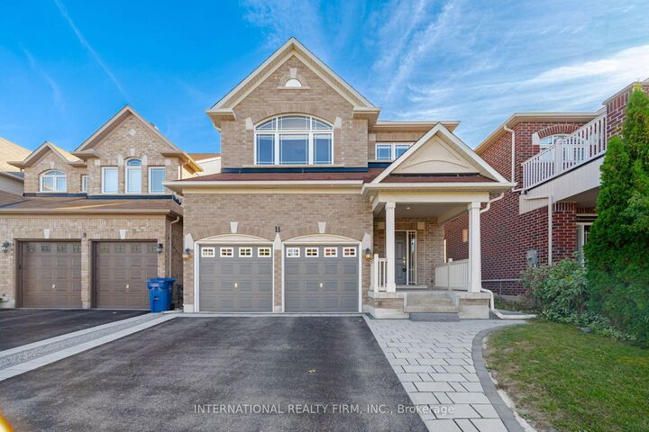 Property Photo:  11 Lady Gwillim Avenue  ON L9N 0B3 