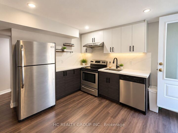 Property Photo:  87 Estrella Crescent Bsmt  ON L4E 0S3 