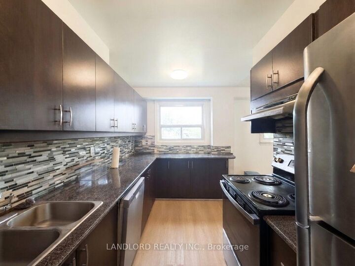 Property Photo:  2830 Midland Avenue 50  ON M1S 1S4 