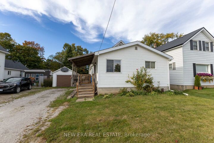Property Photo: 276 Upper Queen Street Avenue ON N0M 2P0