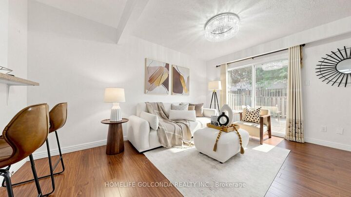 Property Photo:  1290 Bridletowne Circle 69  ON M1W 2V4 