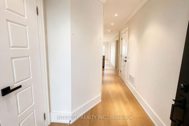 Property Photo: 263 Barrie Street 15 ON L3Z 4M8