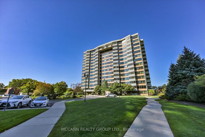 Property Photo: 1201 Steeles Avenue W 602 ON M2R 3K1