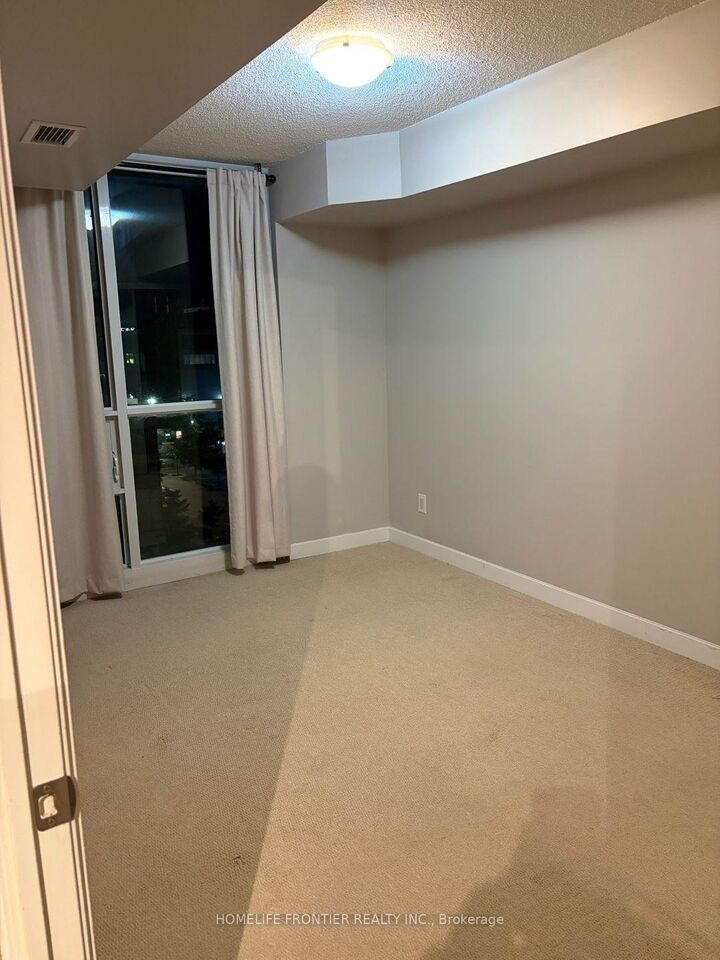 Property Photo:  33 Bay Street 707  ON M5J 2Z3 
