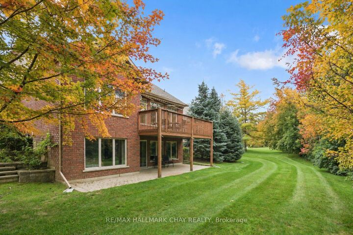 Property Photo: 34 Tuscany Grande N/A ON L9R 0E2