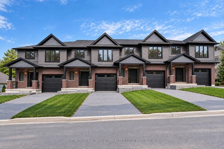 Property Photo:  414 Old Wonderland Road 7  ON N6K 3R2 