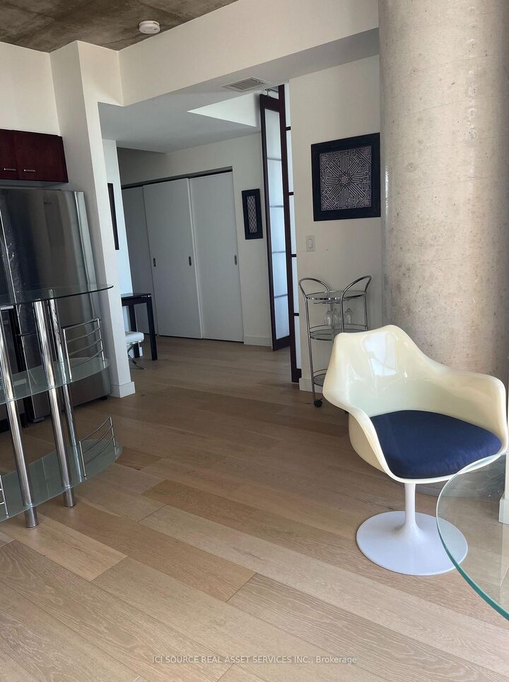 Property Photo:  179 George Street 1410  ON K1N 1J8 