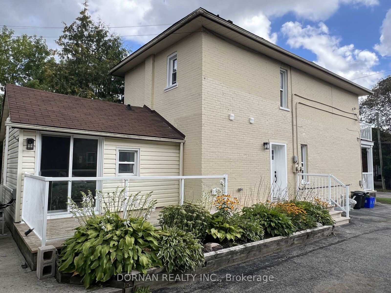 Property Photo:  58 Victoria Avenue  ON K9H 4W1 