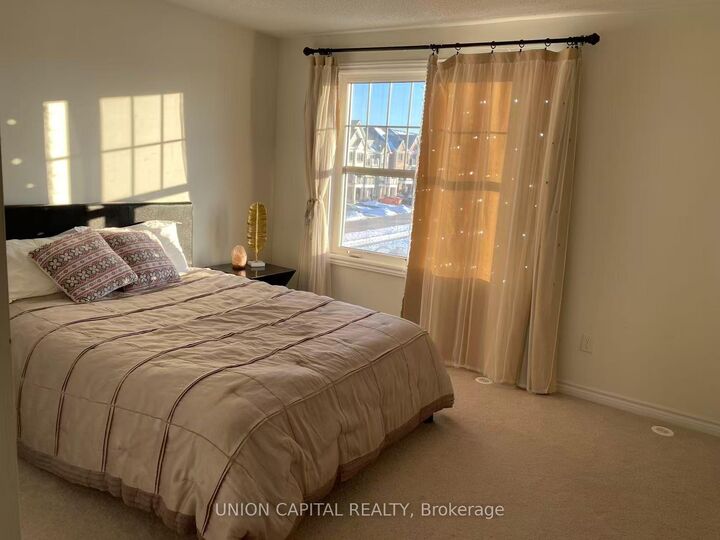 Property Photo: 43 Milt Storey Lane ON L4A 1Y6