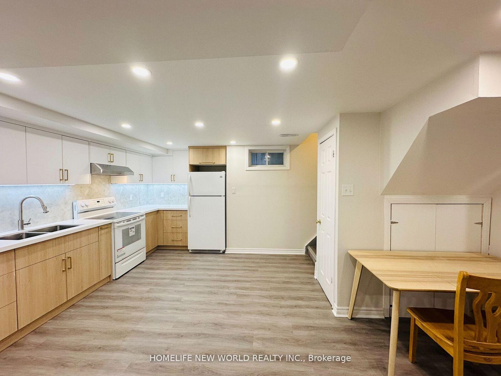 Property Photo: 16 Marion Crescent ON L3P 6E7