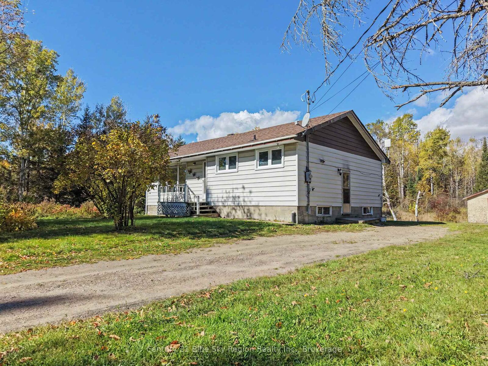 Property Photo:  66 Carriere Road  ON P0H 1K0 