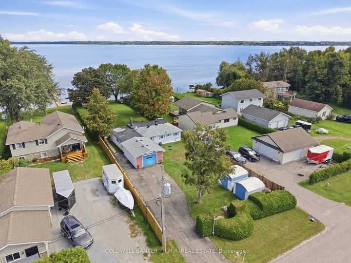 Property Photo:  87 Edgewood Crescent  ON L9L 1B6 