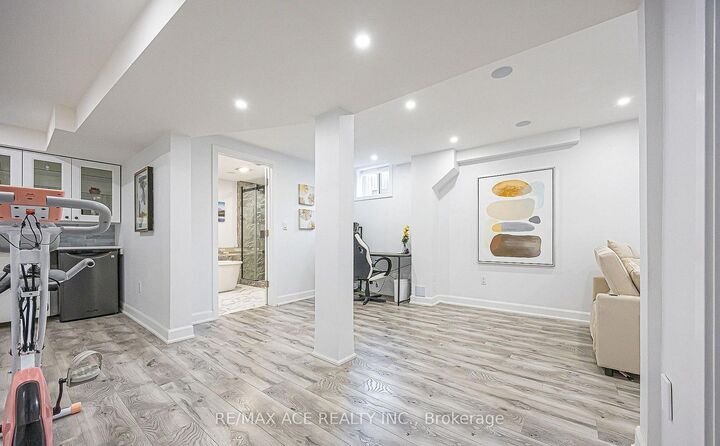 Property Photo: 867 Renaissance Drive Bsmt ON L1J 8K6