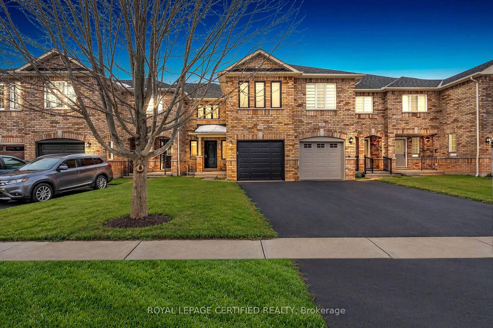 Property Photo:  2493 Newcastle Crescent  ON L6M 4P3 