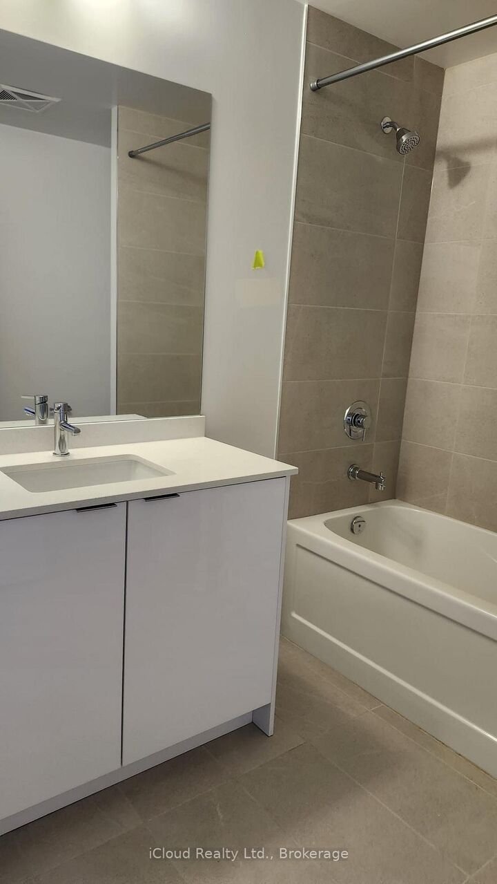 Property Photo:  115 Nipissing Road 106 B  ON L9T 1R3 
