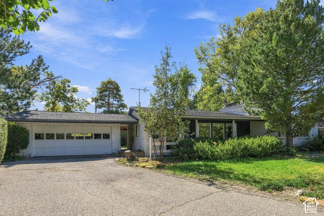 Property Photo:  3581 Eastmillbrook Cir E  UT 84106 