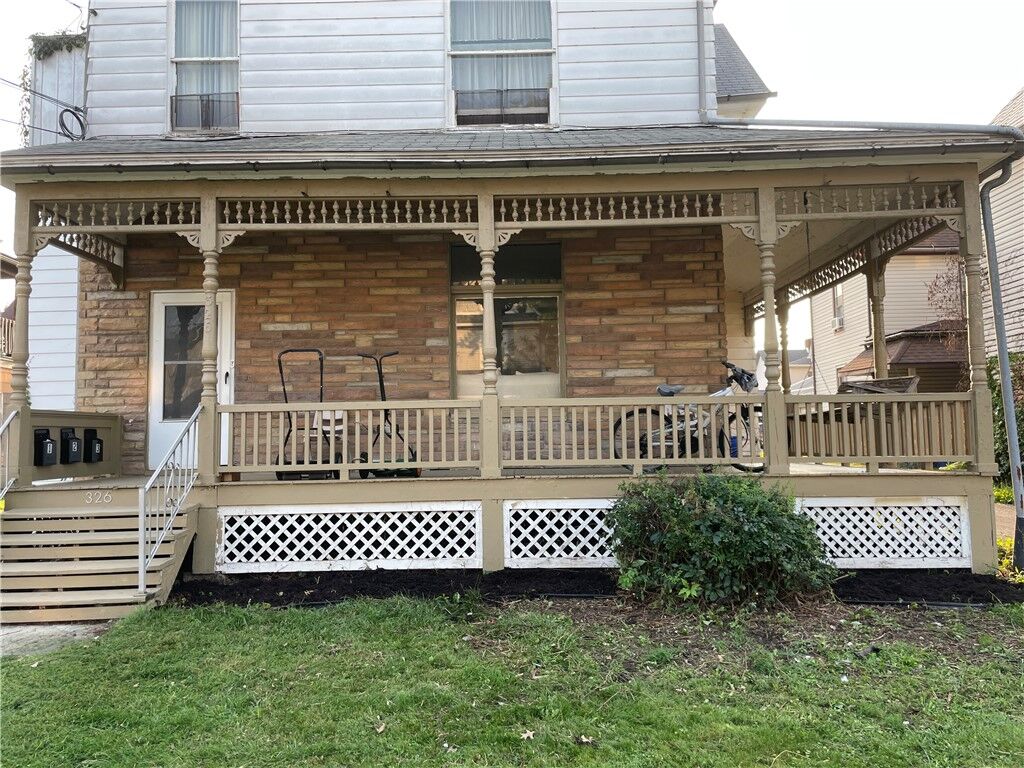 Property Photo: 326 Franklin St PA 15237