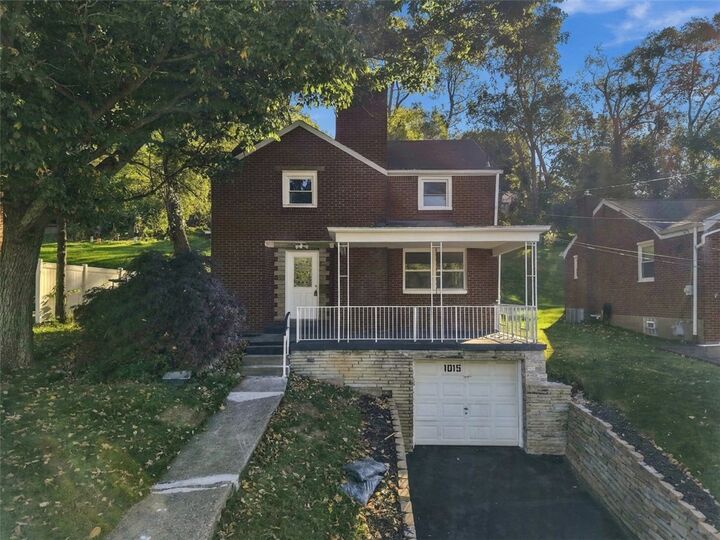 Property Photo:  1015 Glencoe  PA 15220 