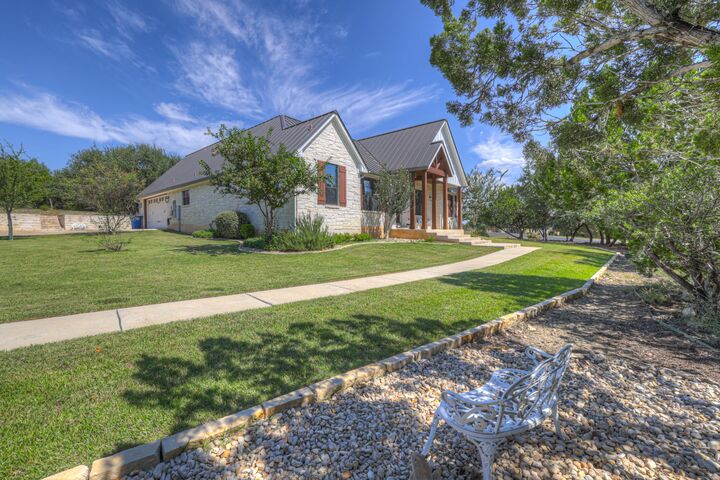 Property Photo:  211 Cielo Vista  TX 78133 