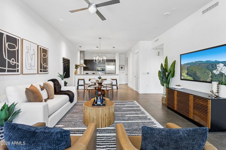 Property Photo:  15215 N Kierland Boulevard 104  AZ 85254 