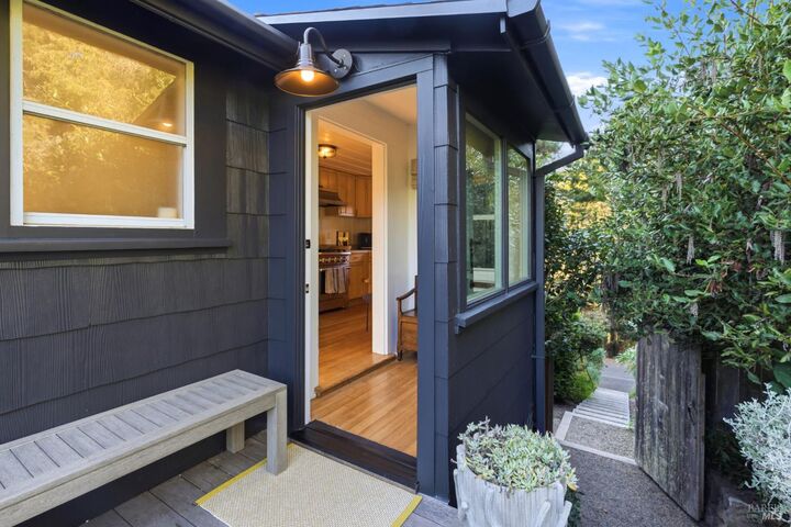 Property Photo:  398 Ocean Parkway  CA 94924 