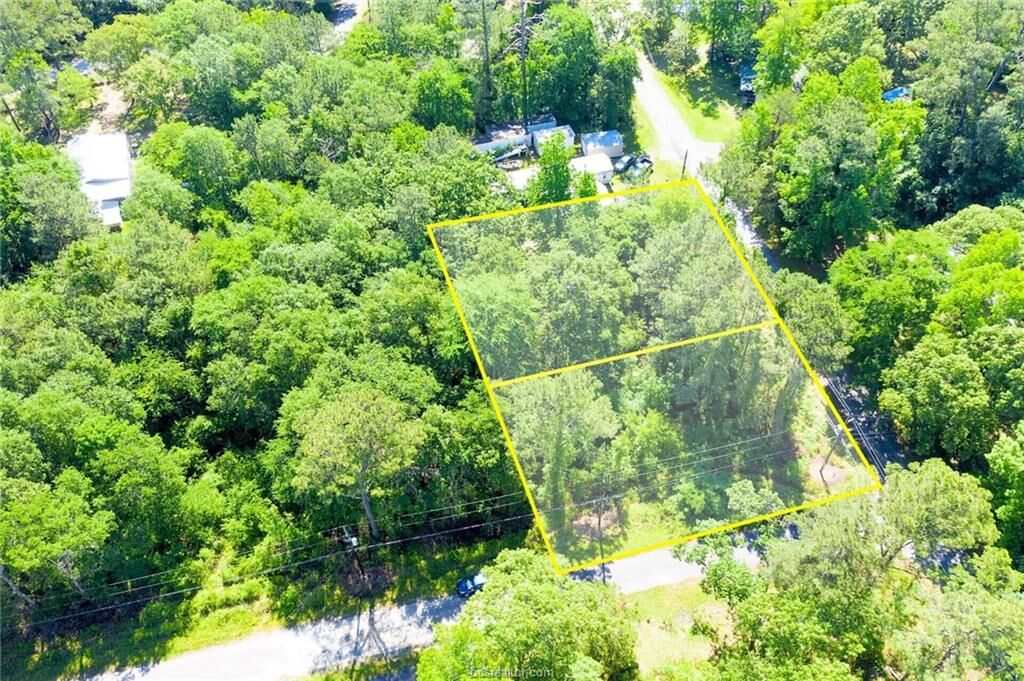 Property Photo:  Lots 13-14 Hunters Drive  TX 75862 