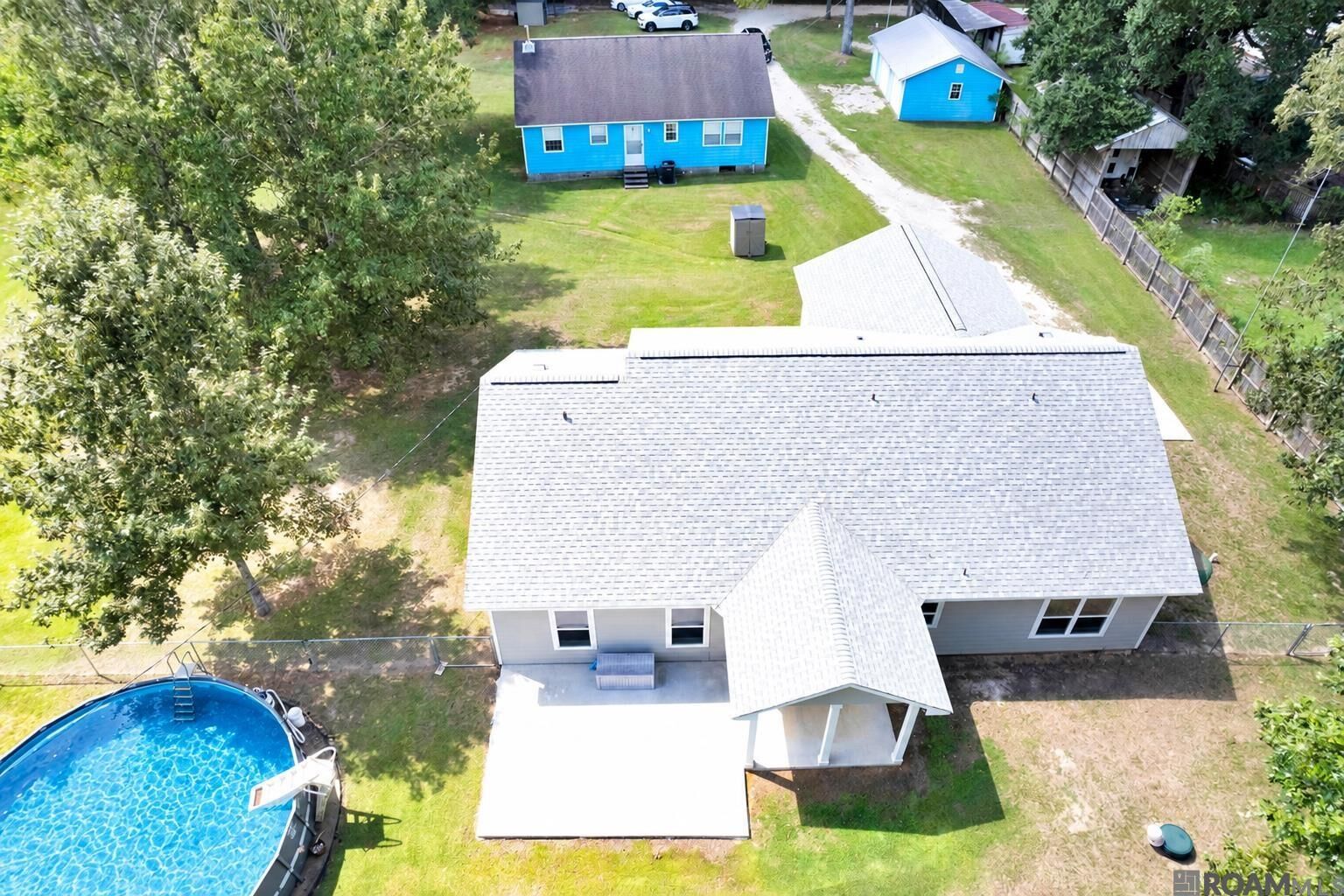 Property Photo:  13722 Hammack Rd  LA 70726 