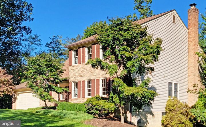 Property Photo:  1640 Montmorency Drive  VA 22182 