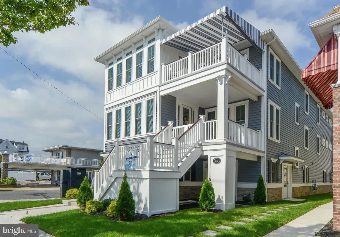 Property Photo:  842 Wesley Avenue  NJ 08226 