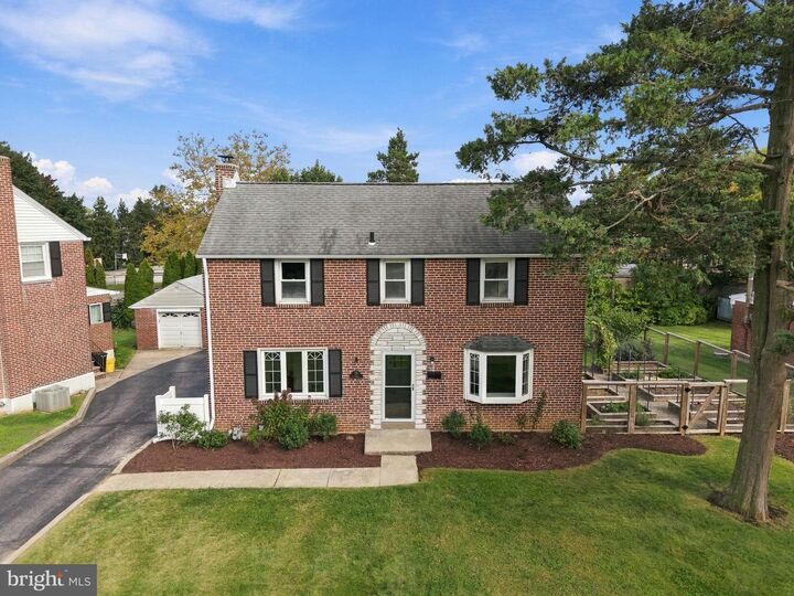 Property Photo:  75 Nield Road  PA 19064 