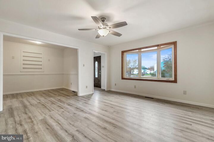 Property Photo:  996 Boggs Drive  DE 19901 