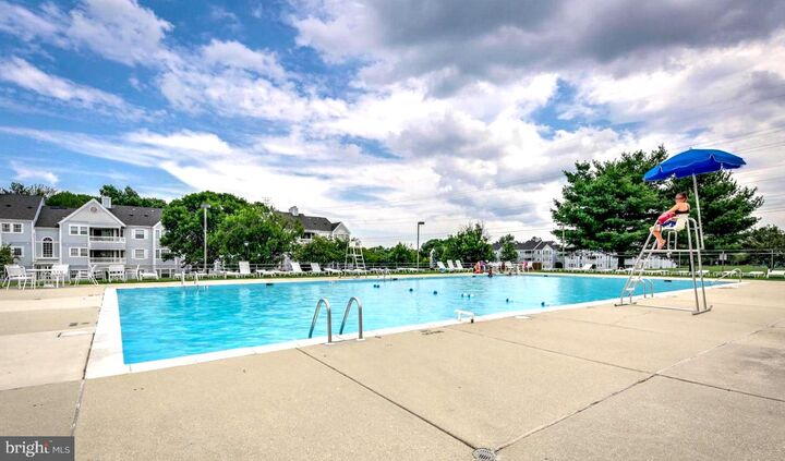Property Photo: 8397 Montgomery Run Road G MD 21043