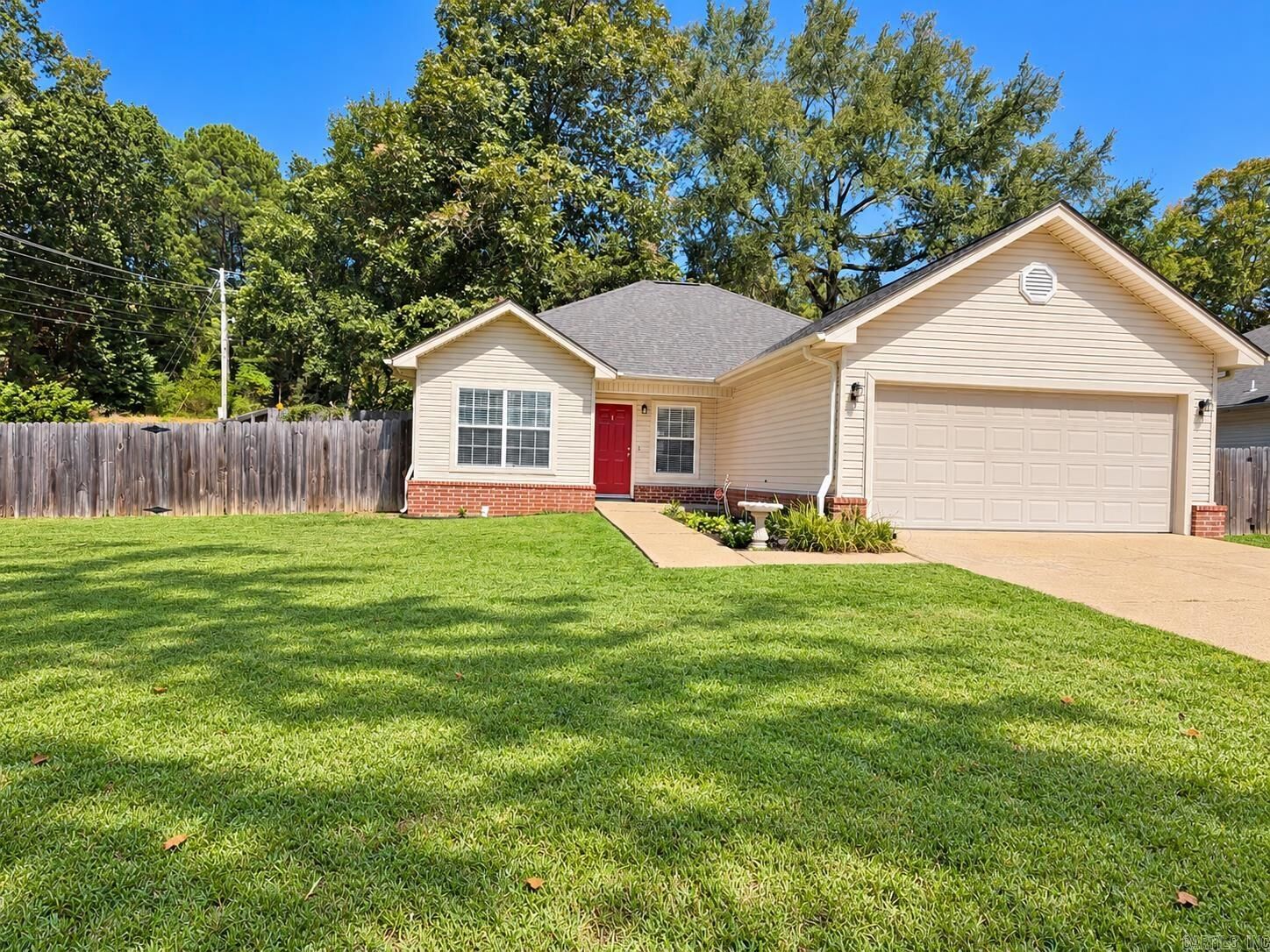 Property Photo: 3006 Sharon Cove AR 72019