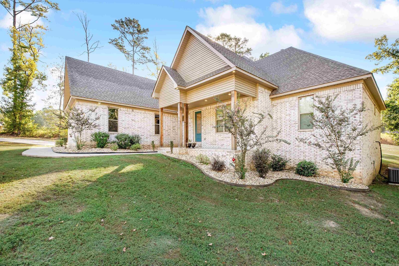 Property Photo:  3021 Navajo Way  AR 72019 