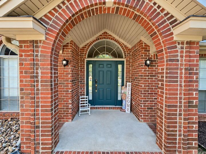 Property Photo:  210 Deauville Drive  AR 72113 