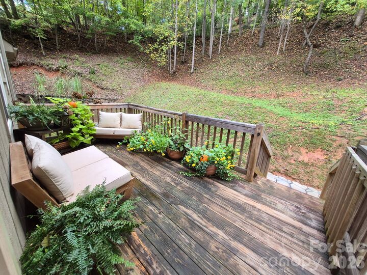Property Photo: 237 Mallard Road NC 28746