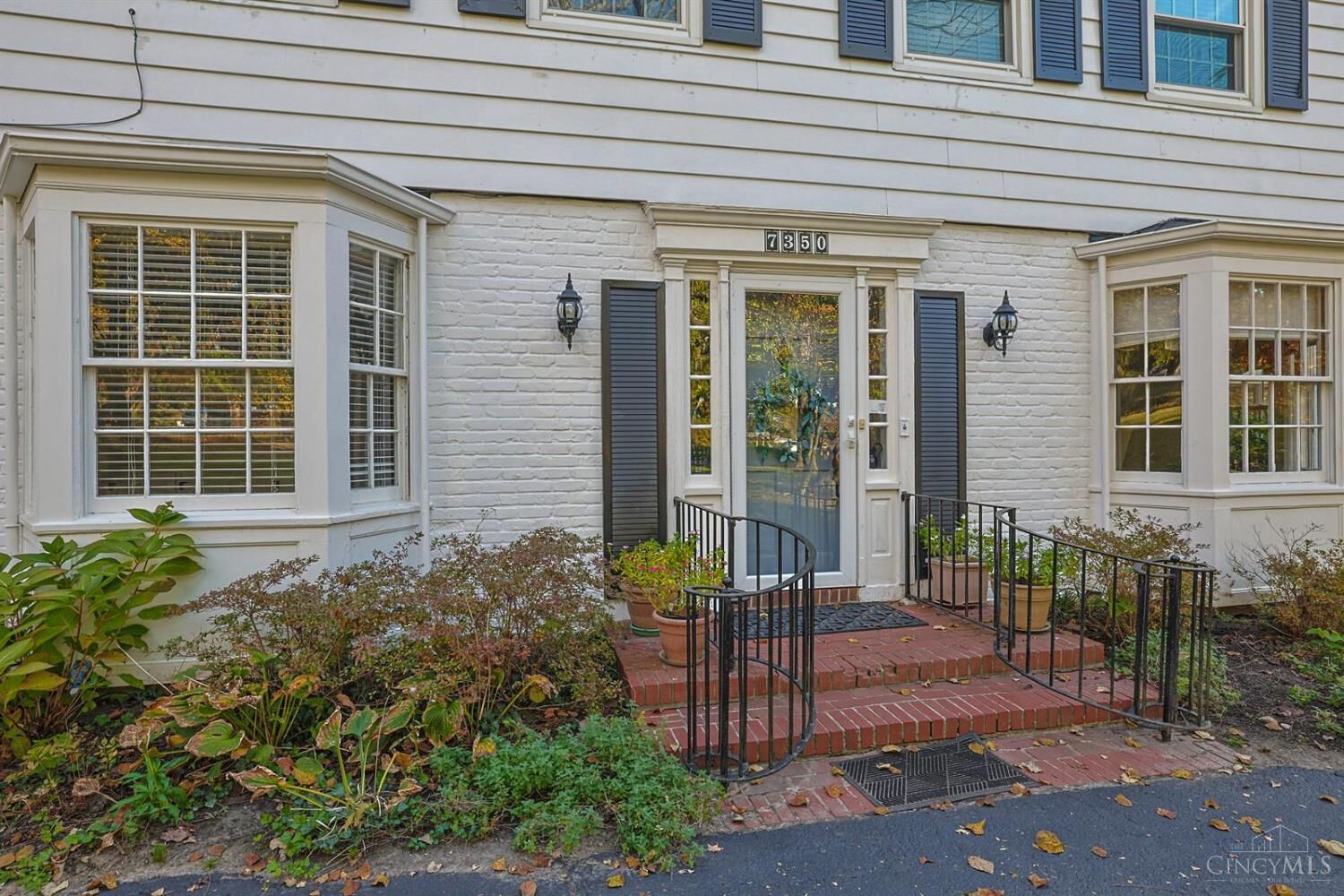Property Photo: 7350 Willowbrook Lane OH 45237