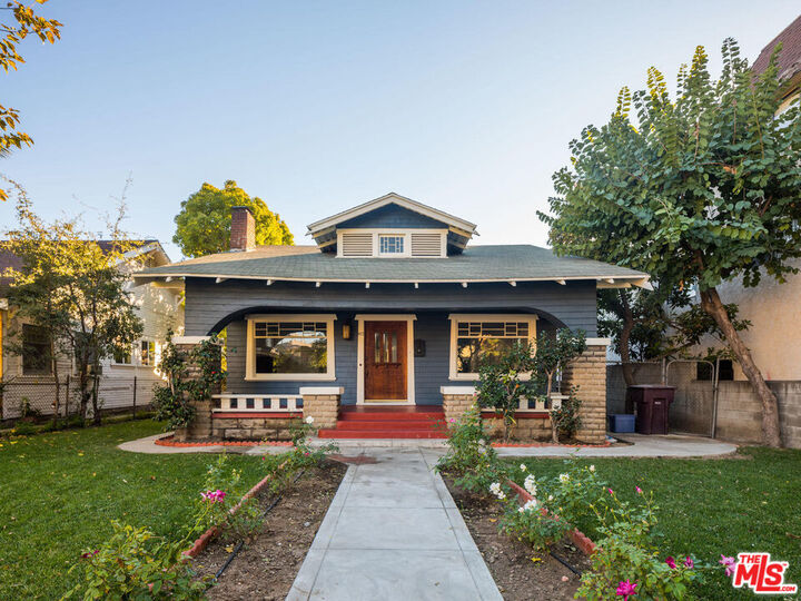 Property Photo:  412 W Windsor Rd  CA 91204 