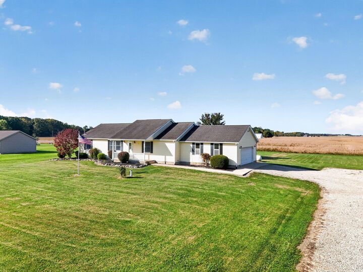 Property Photo: 1398 Bethlehem W Road OH 43342