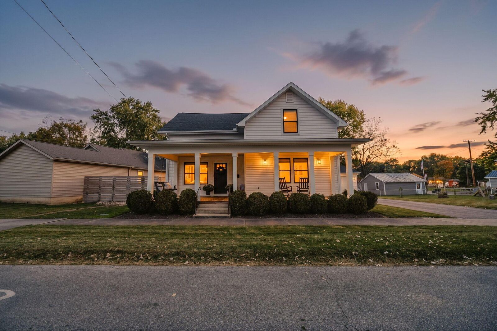 Property Photo:  333 S Chillicothe Street  OH 43064 