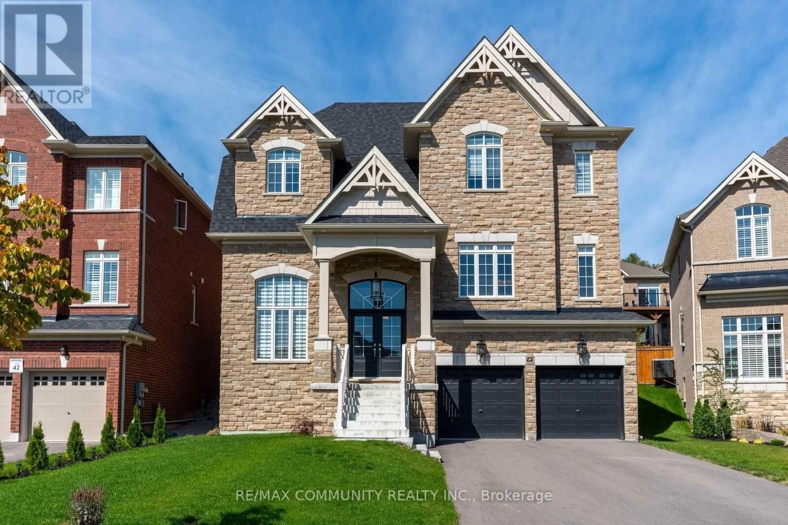 Property Photo:  62 Heritage Road  ON L0L 1L0 
