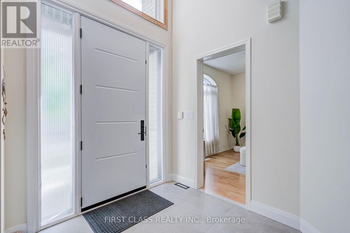 Property Photo:  68 Drawbridge Drive  ON L6C 2G8 