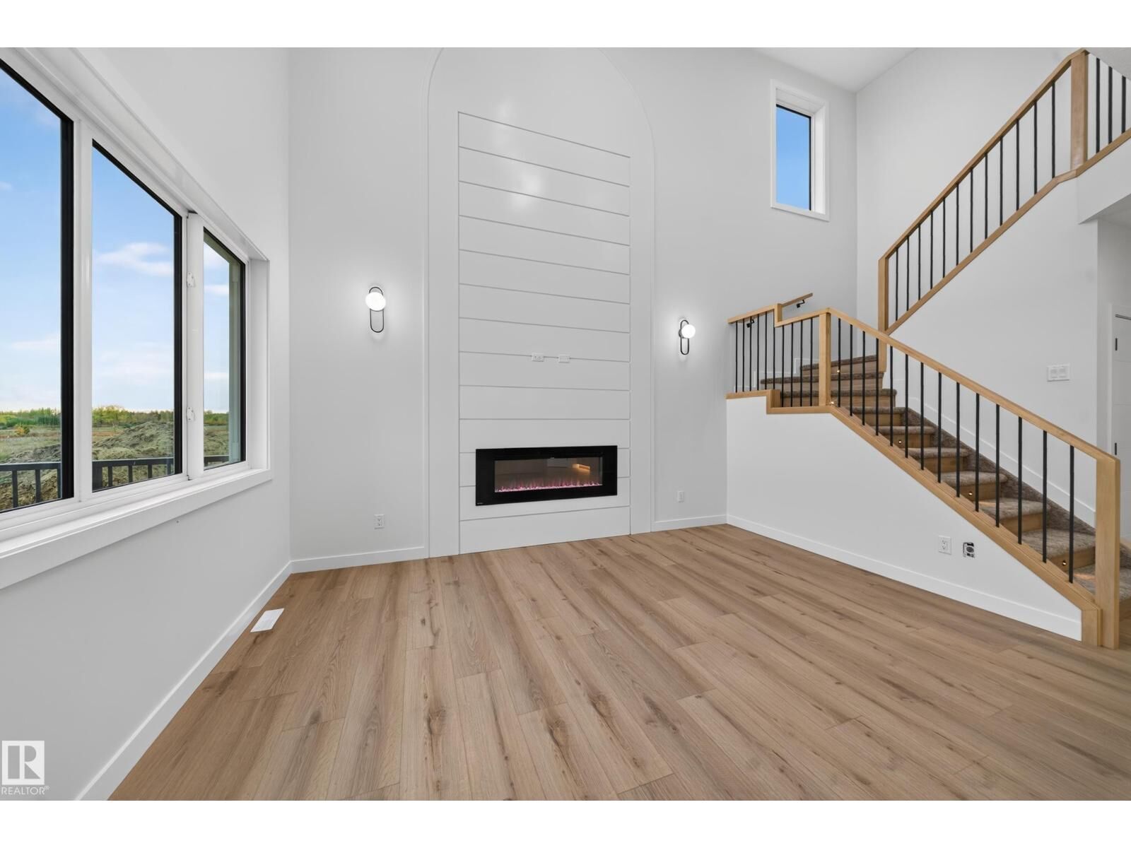 Property Photo:  13007 186 Ave NW NW  AB T6V 0N3 